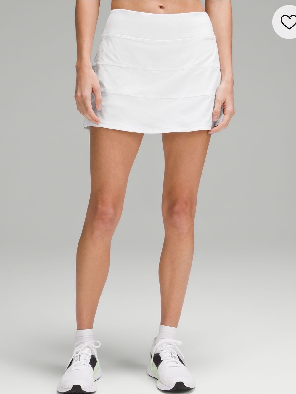 Lululemon Pace Rival Mid Rise Skirt (long). Size 4. White. Great condition.